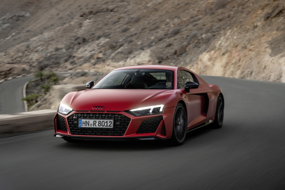 Audi R8 RWD Coupe (6)