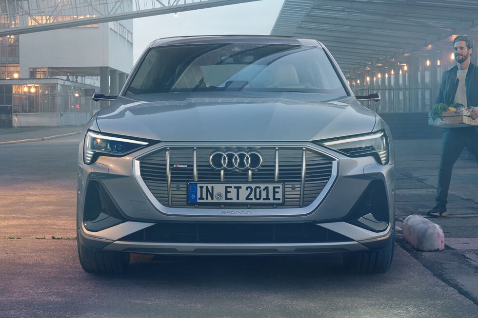 Audi e-tron 2020 (4)