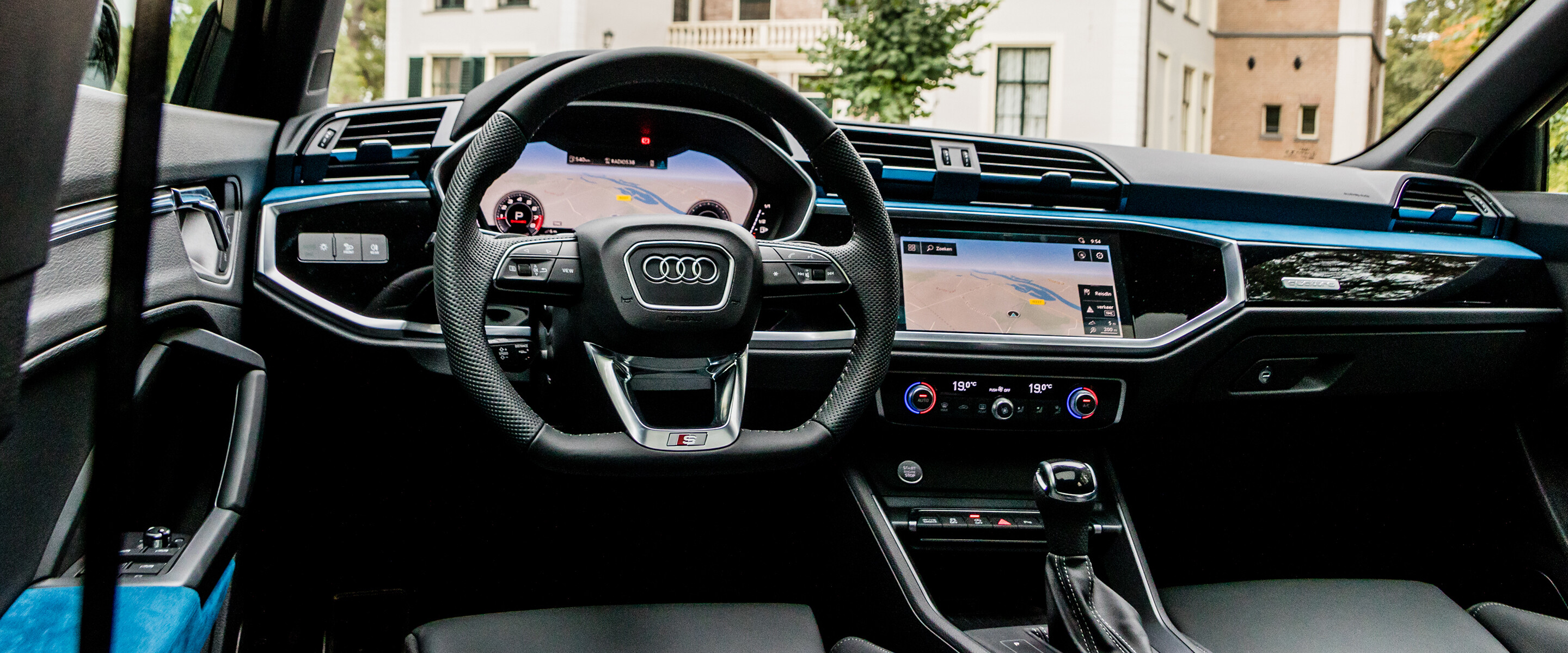 Audi Q3 SB interieur - Brede visual