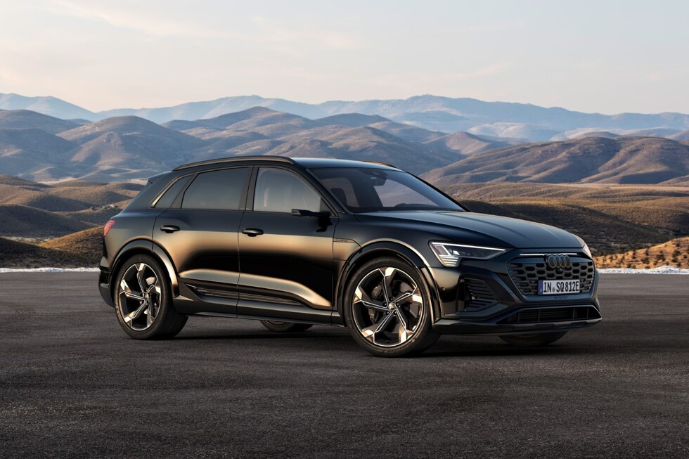 Audi SQ8 e-tron 2023 (1)