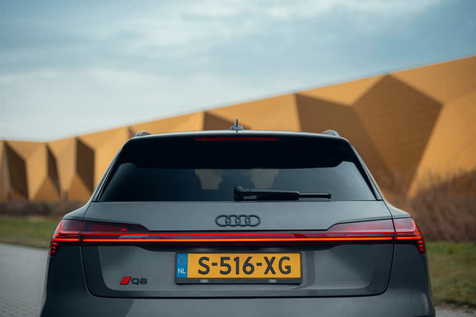 Audi sportpakket voor Audi Q8 (11)