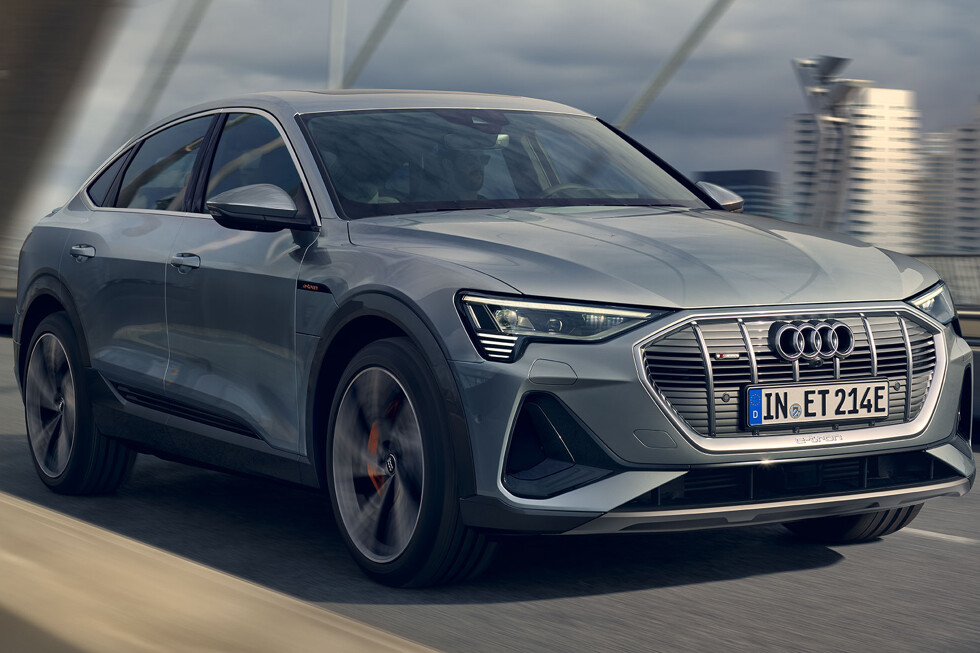 Audi e-tron 2020 (6)