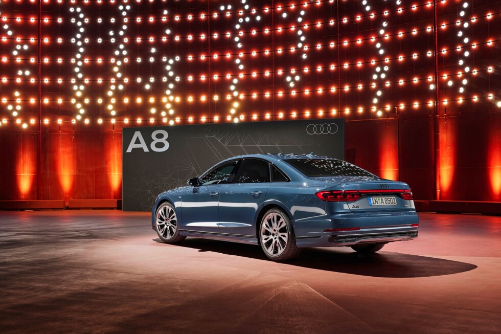 Audi A8 2022 new (12)