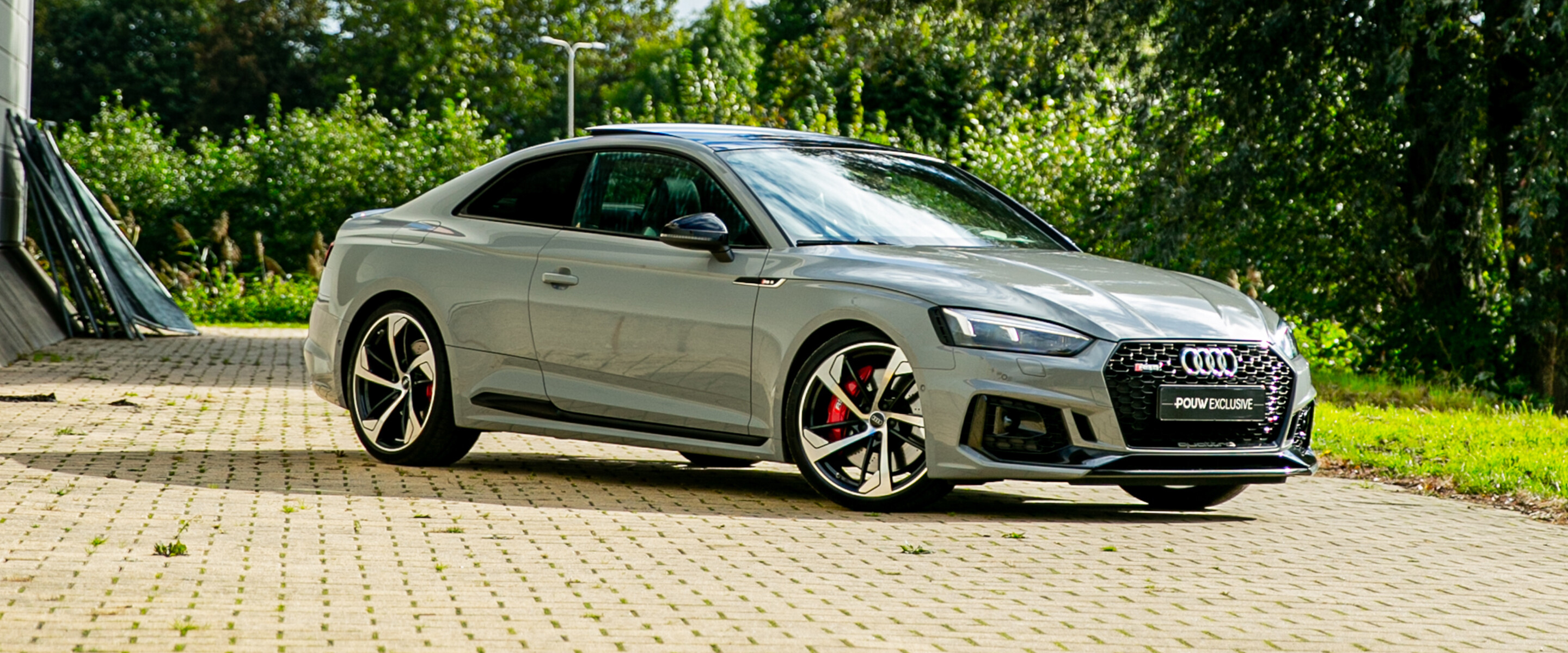 Header Audi RS5 coupe